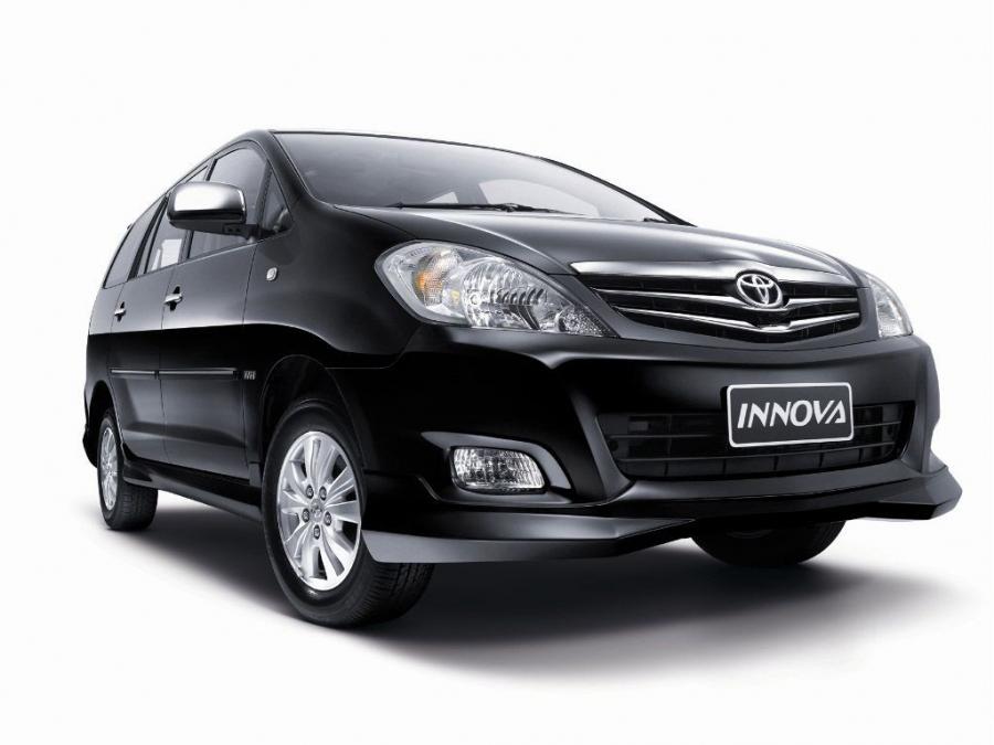  Toyota Innova V 2009 года  (фото 1 из 2)
